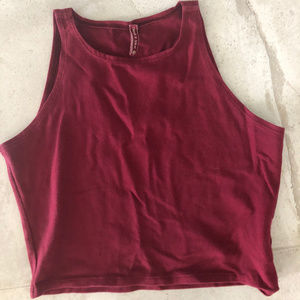 EMMA & SAM MAROON CROP TANK TOP - SIZE S